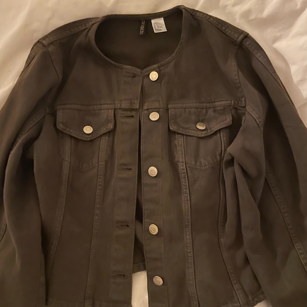 H&M Define Denim Jacket - Picture 2 of 3